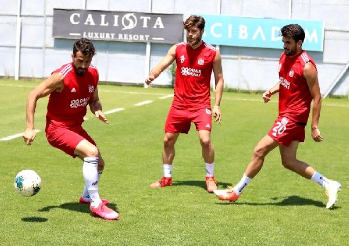 Sivasspor, BtcTurk Yeni Malatyaspor hazırlıklarına başladı