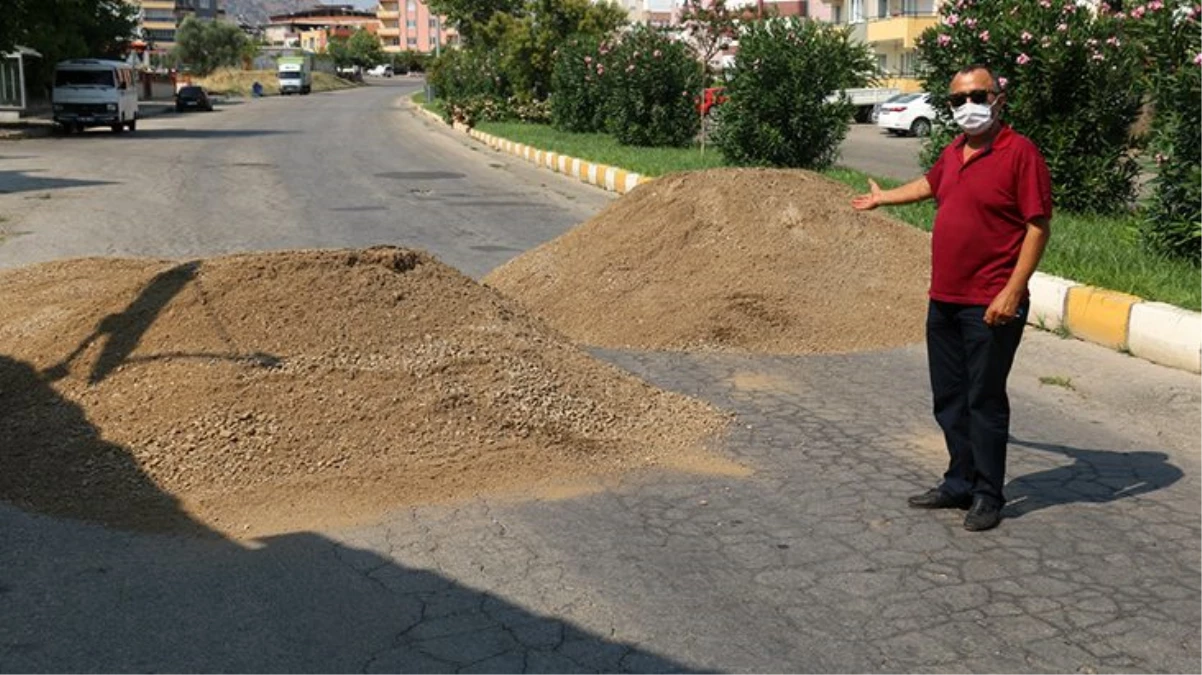 Aydın\'da bir vatandaş "Tapulu malım" dediği yolu, ulaşıma kapattı