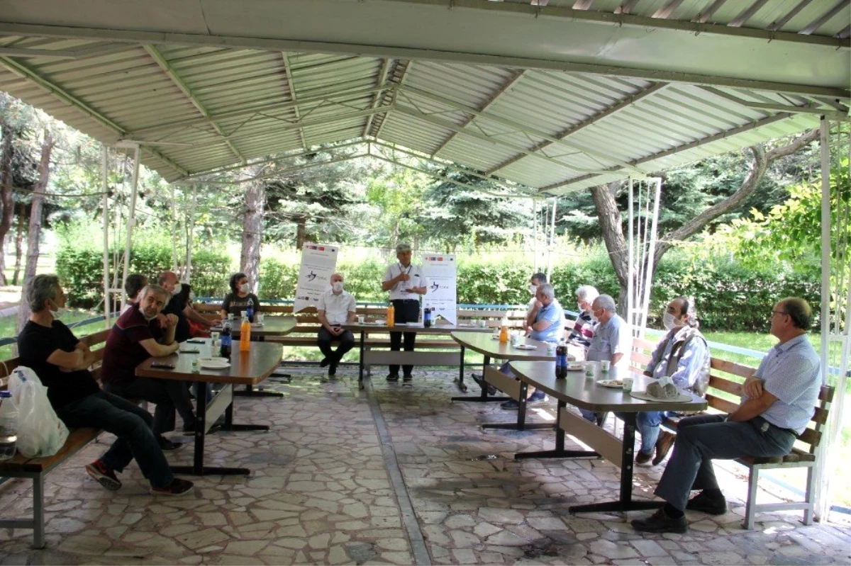 Erciyes Üniversitesi İlahiyat Fakültesi\'nde Erasmus+ Proje Tanıtım Toplantısı yapıldı