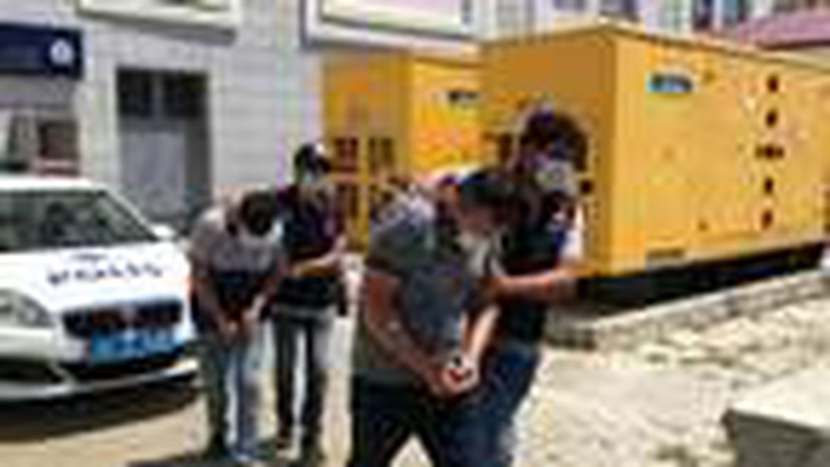 İstanbul\'dan Samsun\'a \'yardım kolisi\' diye uyuşturucu getiren şüpheliler tutuklandı