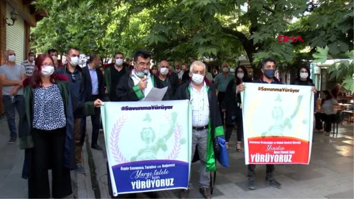 Tunceli\'de, avukatlardan \'çoklu baro\' protestosu
