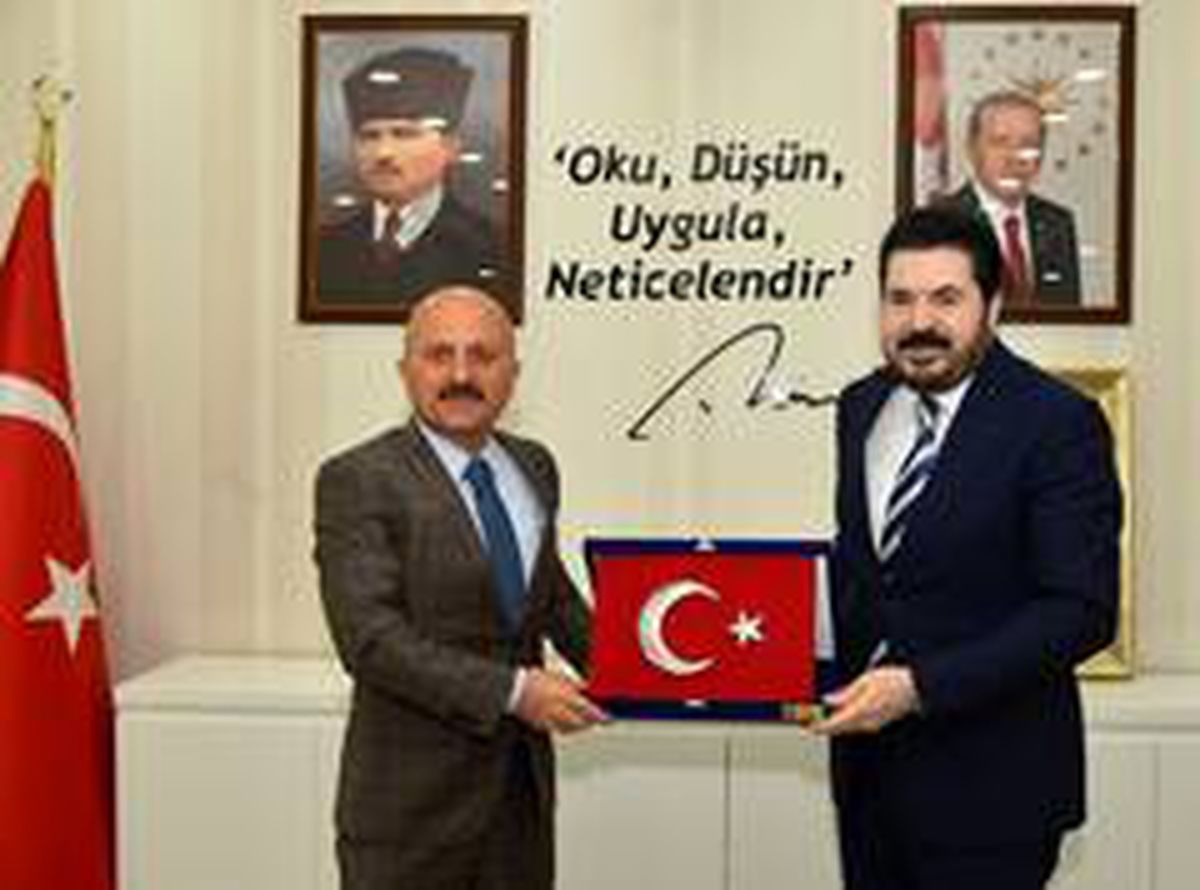 Vali Varol\'dan, Ağrı Belediyesi\'ne ziyaret