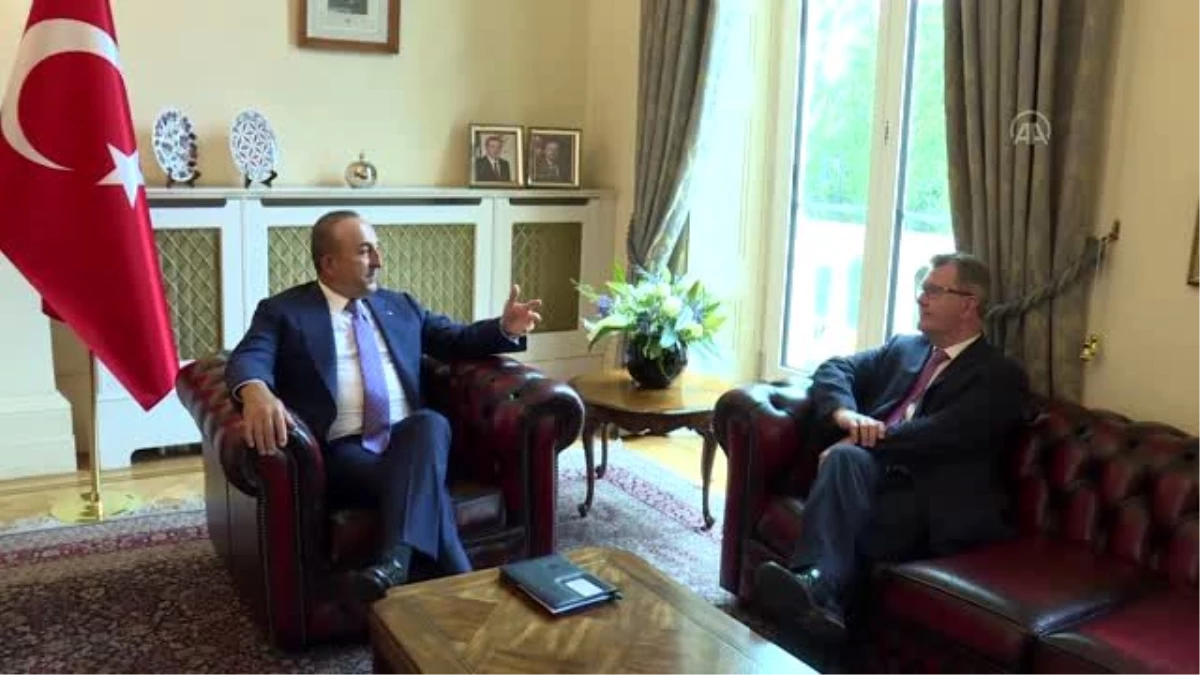 Çavuşoğlu, Birleşik Krallık Parlamentosu Türkiye Grubu Başkanı Donaldson\'la görüştü