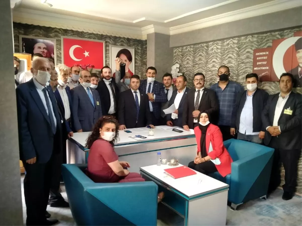 İYİ Parti Palandöken İlçe Başkanlığına Ahmet Han Efe seçildi