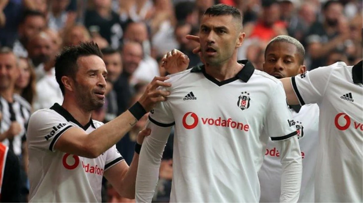 Beşiktaş\'ta Burak Yılmaz ve Gökhan Gönül Kasımpaşa maçında sakatlandı