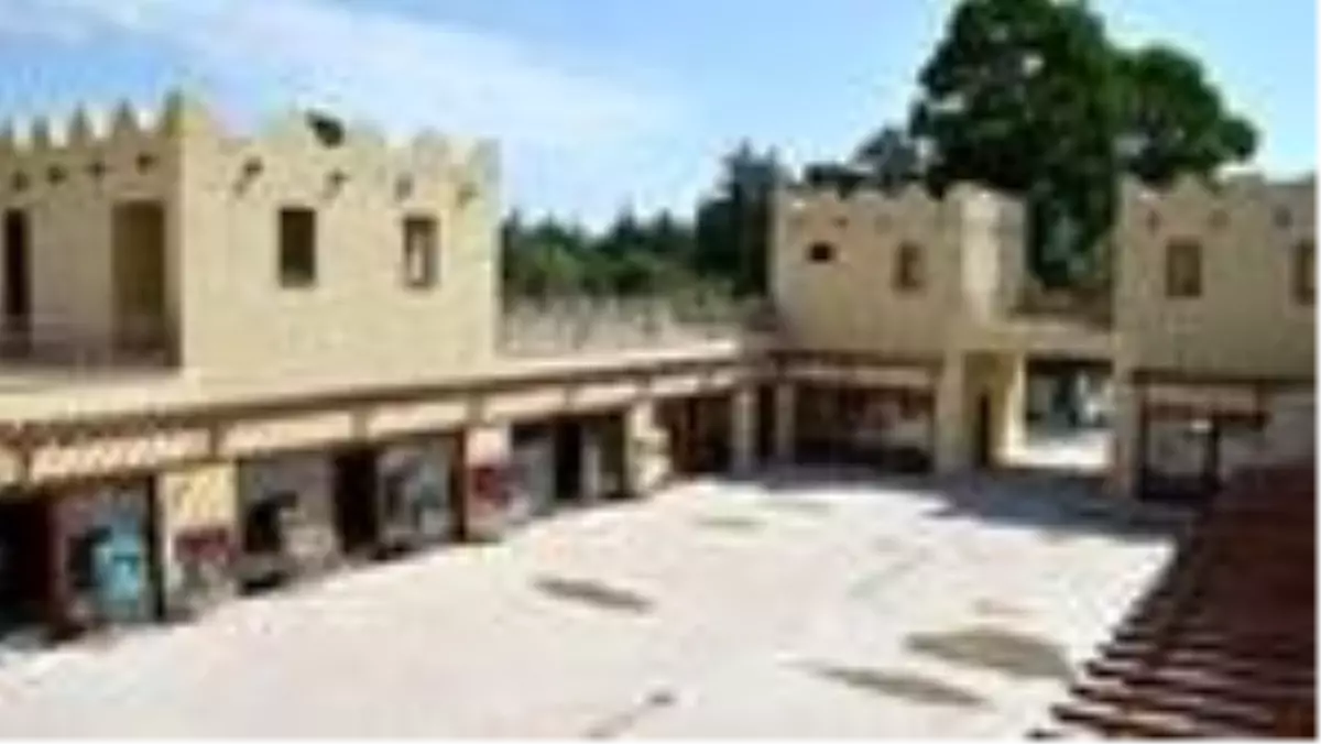 Çorum\'da 2,5 milyon liraya inşa edilen Hitit köyü turistleri ağırlamaya hazır