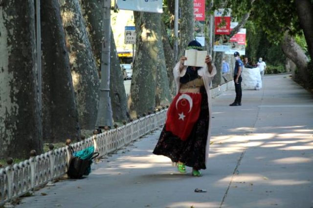 Dolmabahçe'de hareketli anlar! Şüpheli kadın gözaltına alındı