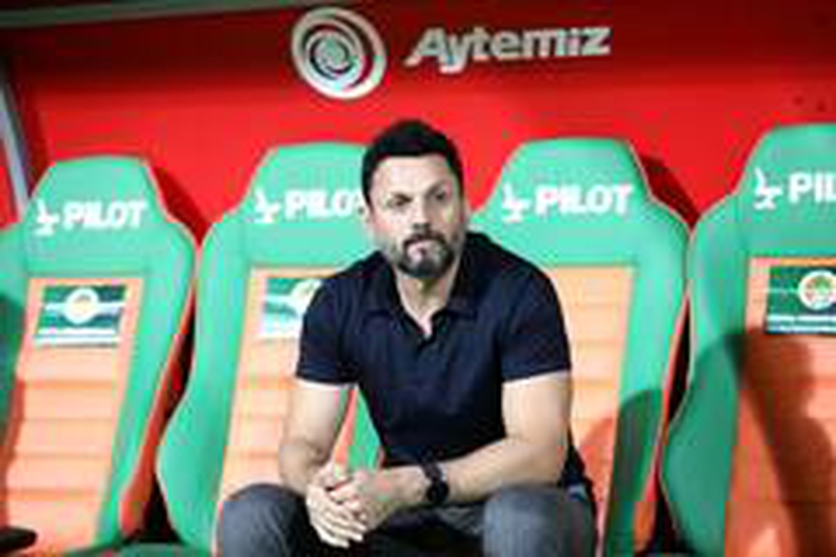 Erol Bulut: "Skor yanıltmasın iyi oynamadığımız bir maçtı"