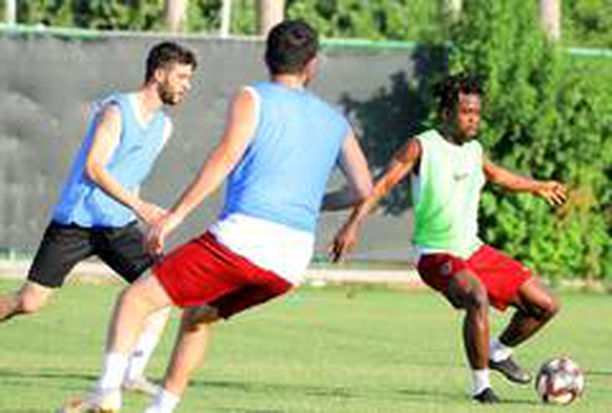 Lider Hatayspor, Adanaspor maçının hazırlıklarını sürdürüyor