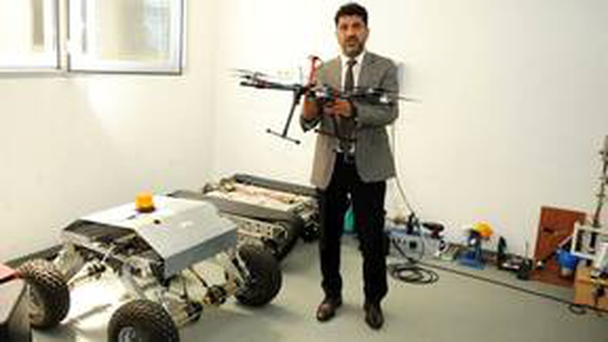 Türkiye\'nin İlk Robotik ve Yapay Zeka Enstitüsü Kuruldu