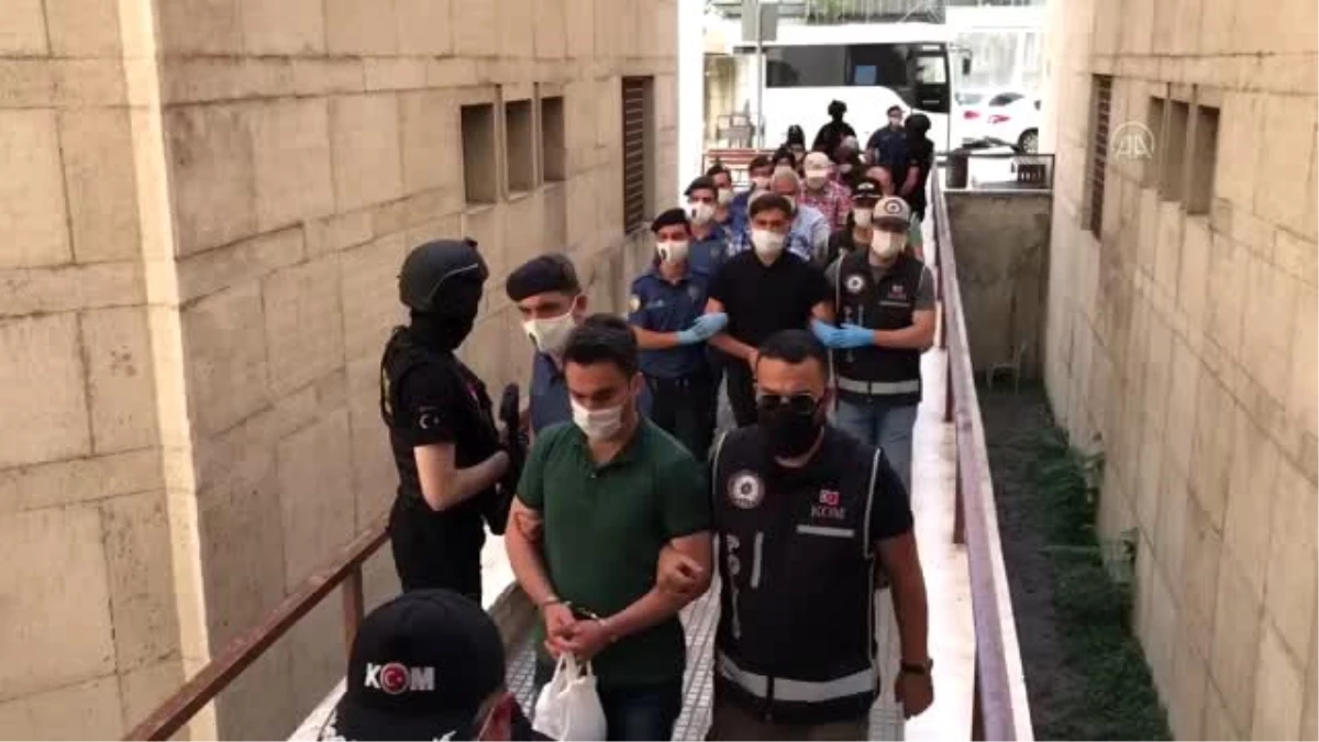 FETÖ operasyonunda yakalanan 14 kişi adliyeye sevk edildi