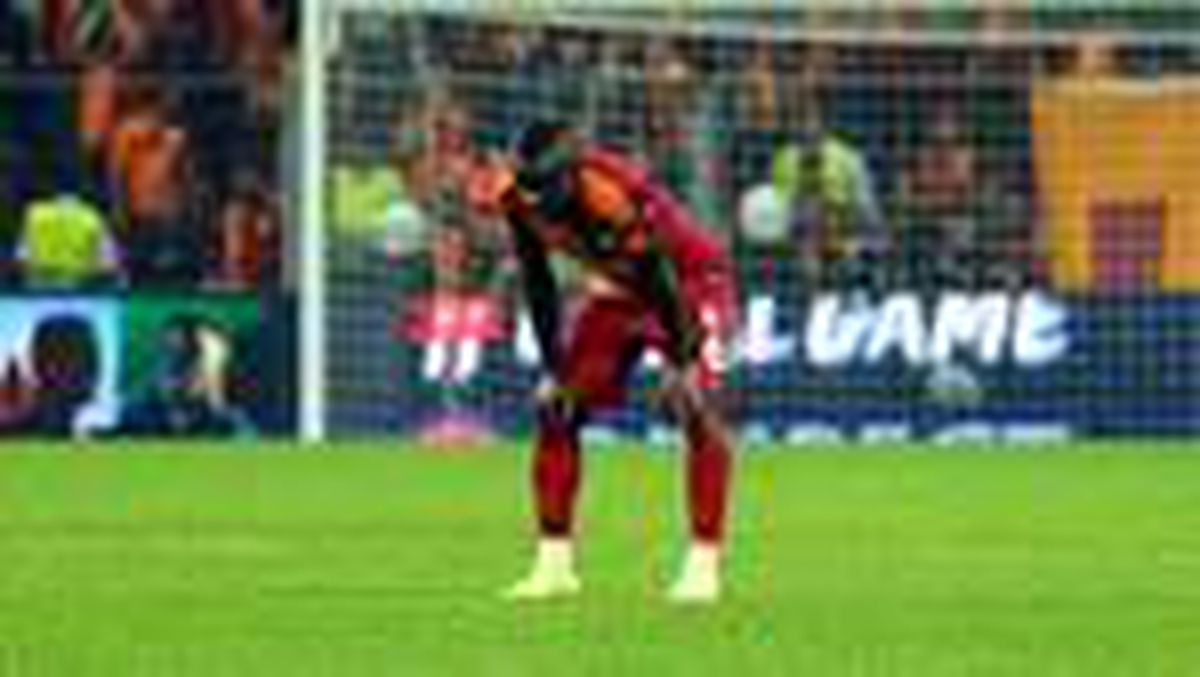 Galatasaray\'ı corona virüsü(koronavirüs) bitirdi!