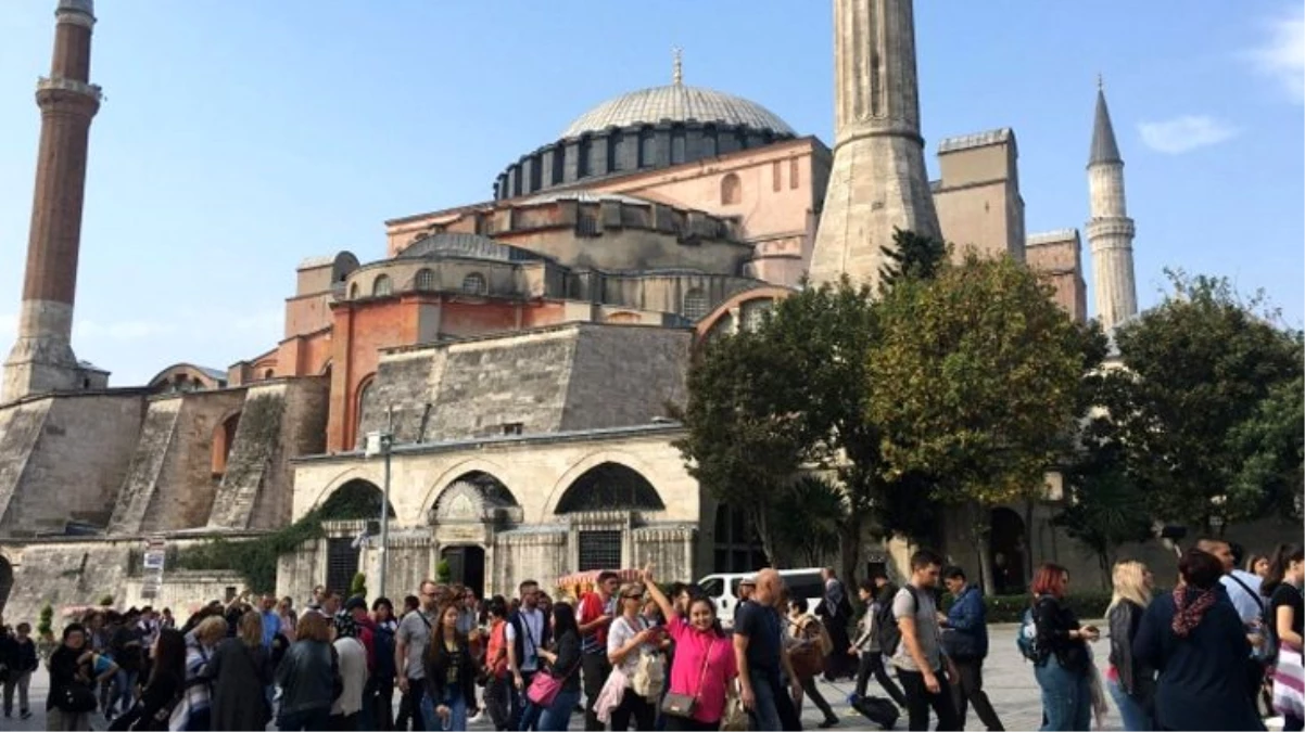 Rusya\'dan Ayasofya açıklaması: Hristiyanların da girebileceği garantisi verildi