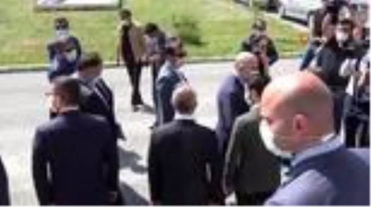 Son dakika... Ulaştırma ve Altyapı Bakanı Adil Karaismailoğlu, Botan Köprüsü\'nün yarın yapılacak açılışına...