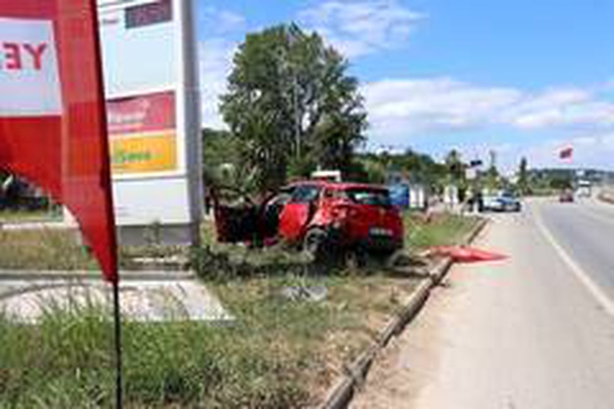 Yalova\'da trafik kazası: 4 yaralı