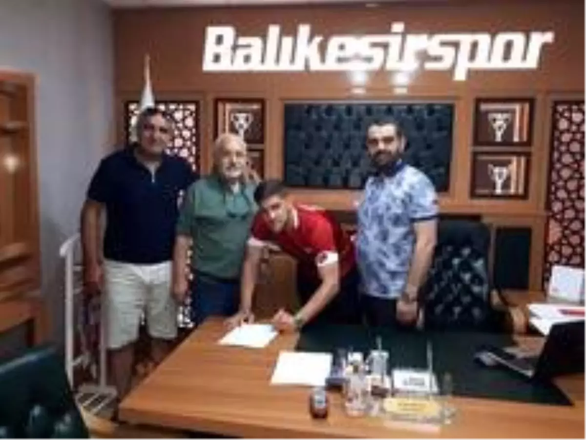 Almanya 4. Liginden Balıkesirspor\'a