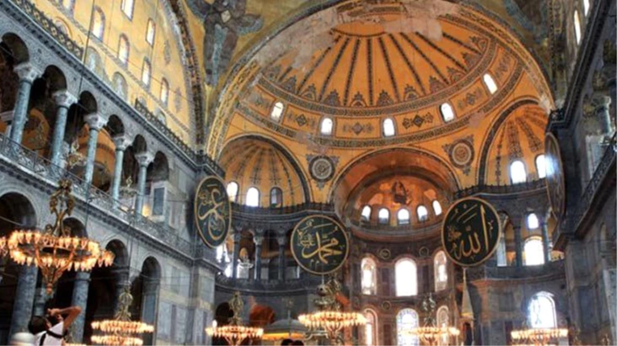 Ayasofya\'daki mozaikler ve semboller ne olacak? Herkesin aklındaki tek soru yanıt buldu