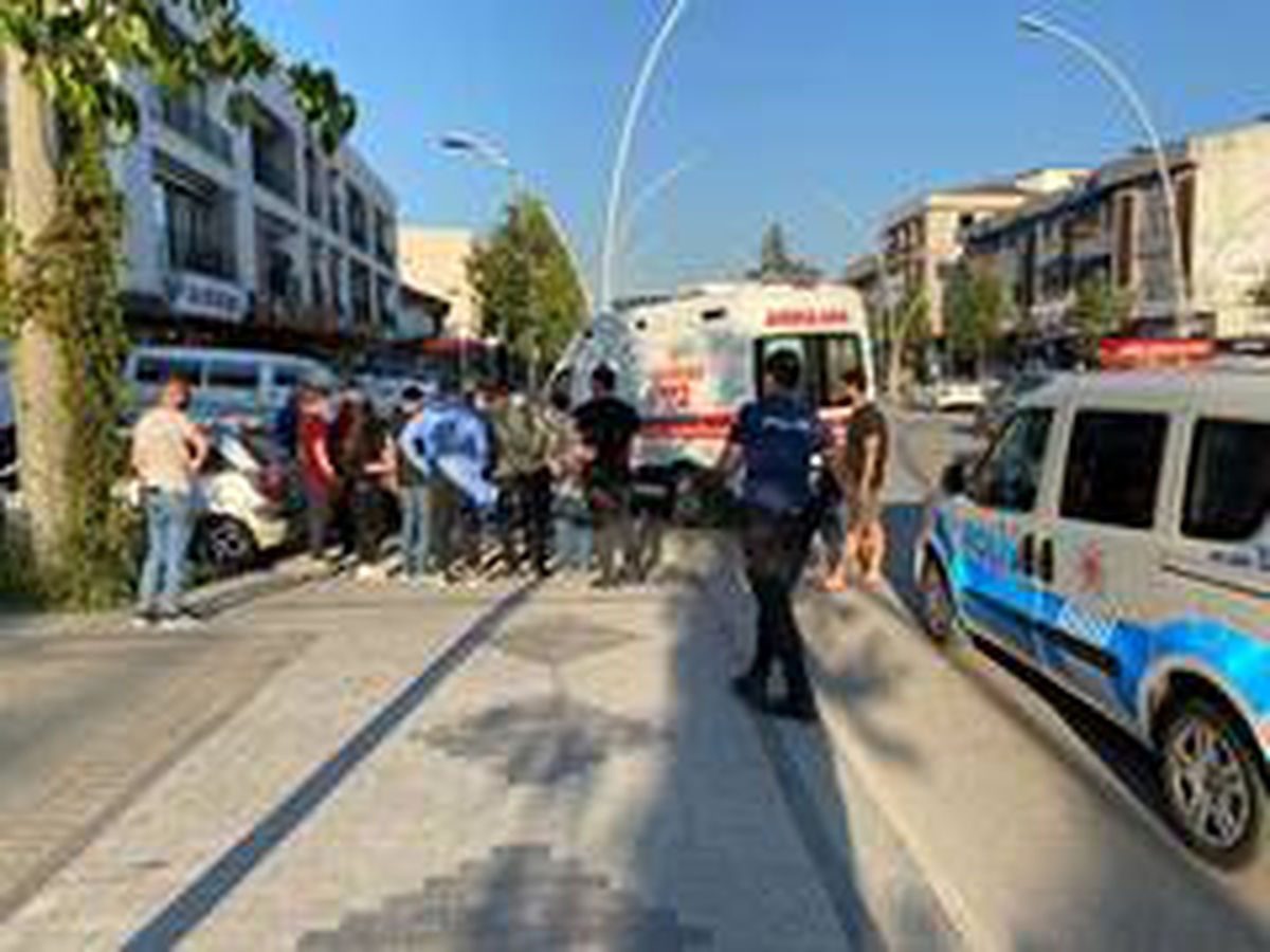 Bisikletli çocuğa otomobil çarptı: 1 yaralı