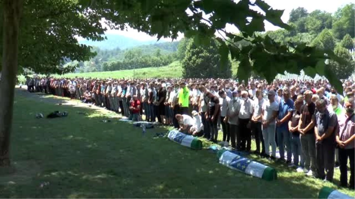 Srebrenitsa Soykırımı\'nın 9 kurbanı daha toprağa verildi (3)