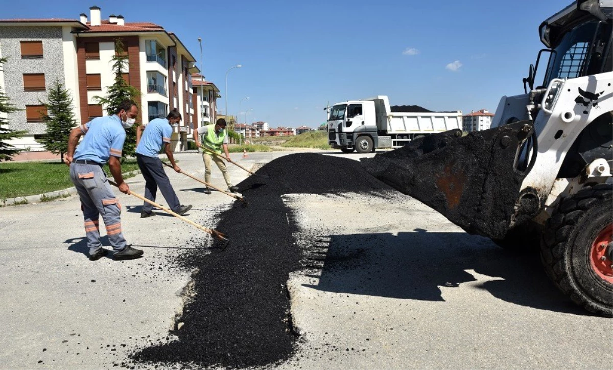 Tepebaşı Belediyesi üst yapı çalışmalarına devam ediyor