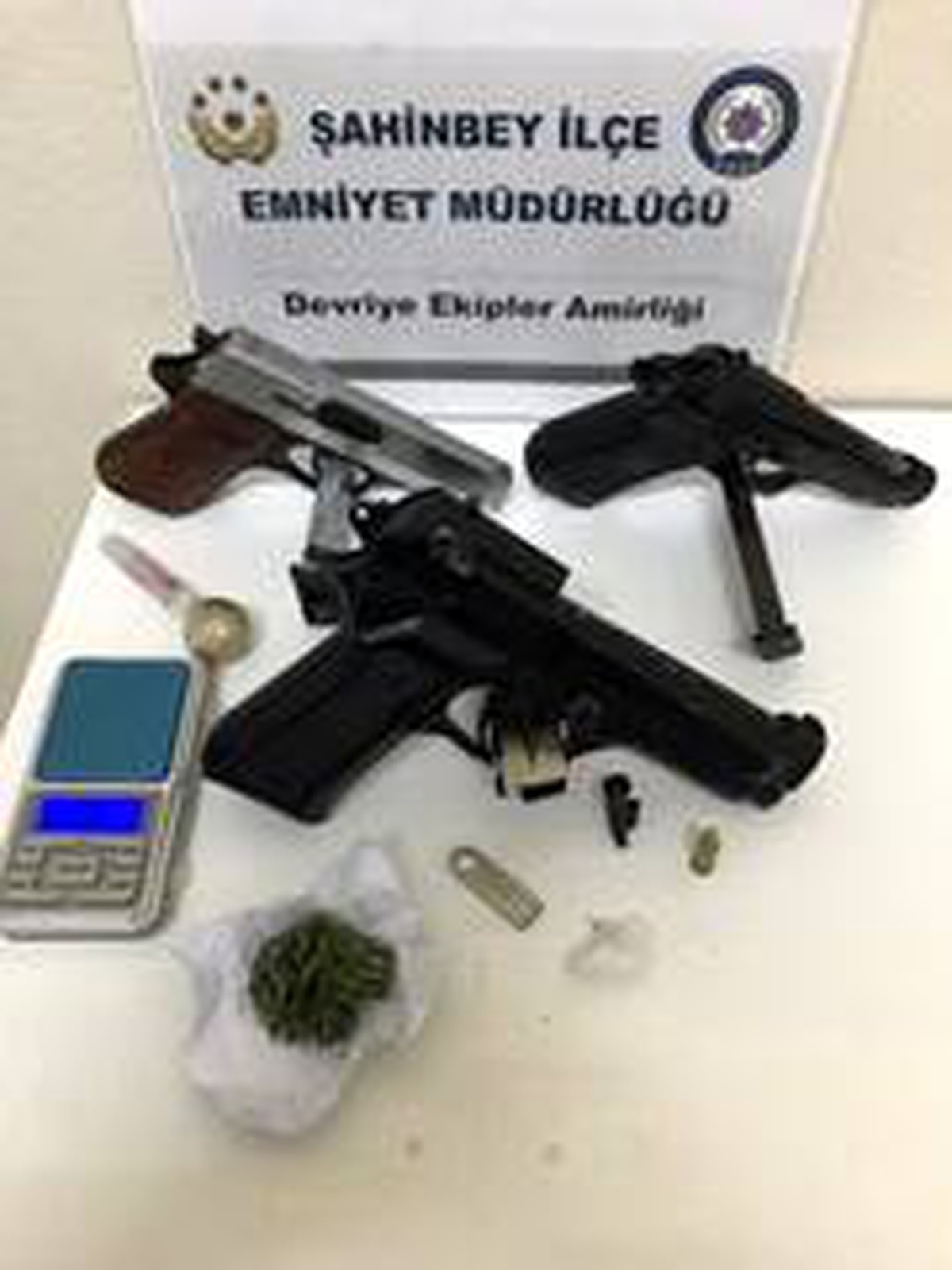 Bir kadını zorla alıkoyan şüpheli şahıs yakalandı