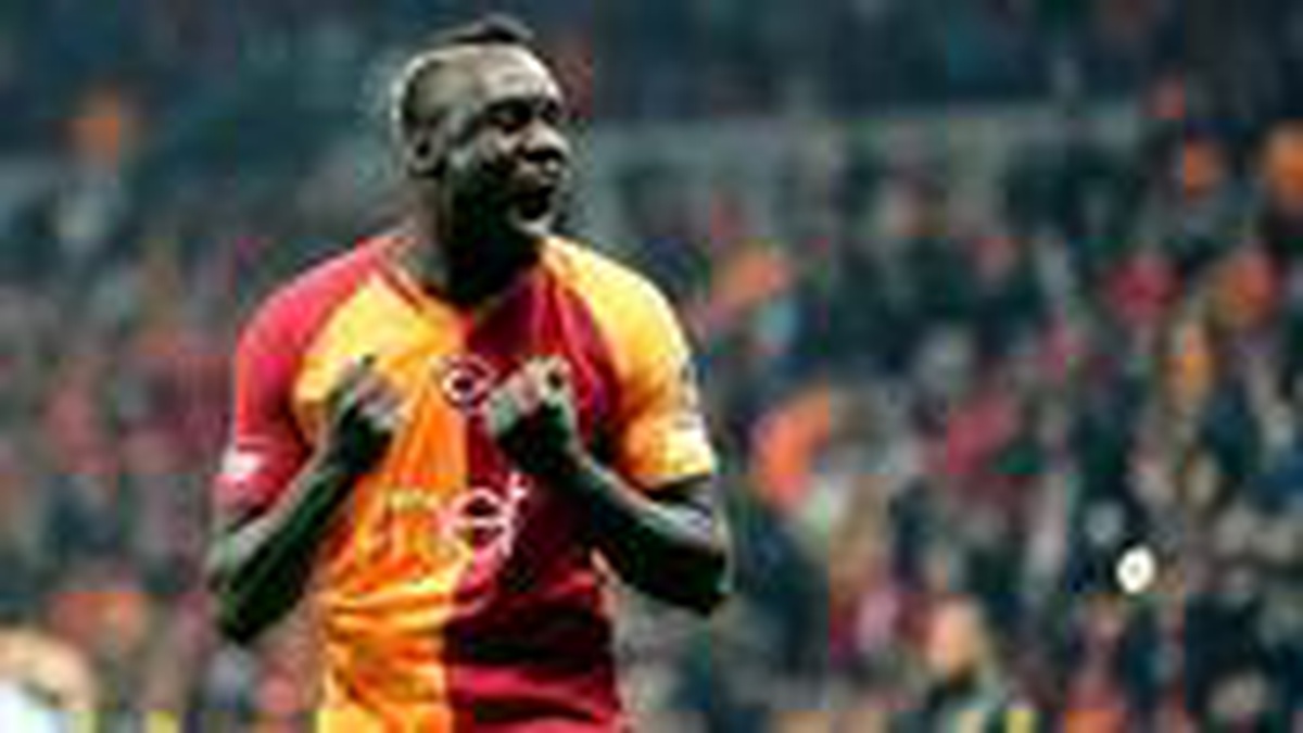 Diagne\'den kafa karıştıran Trezeguet paylaşımı! Fotoğrafa sosyal medyadan yorum yağdı