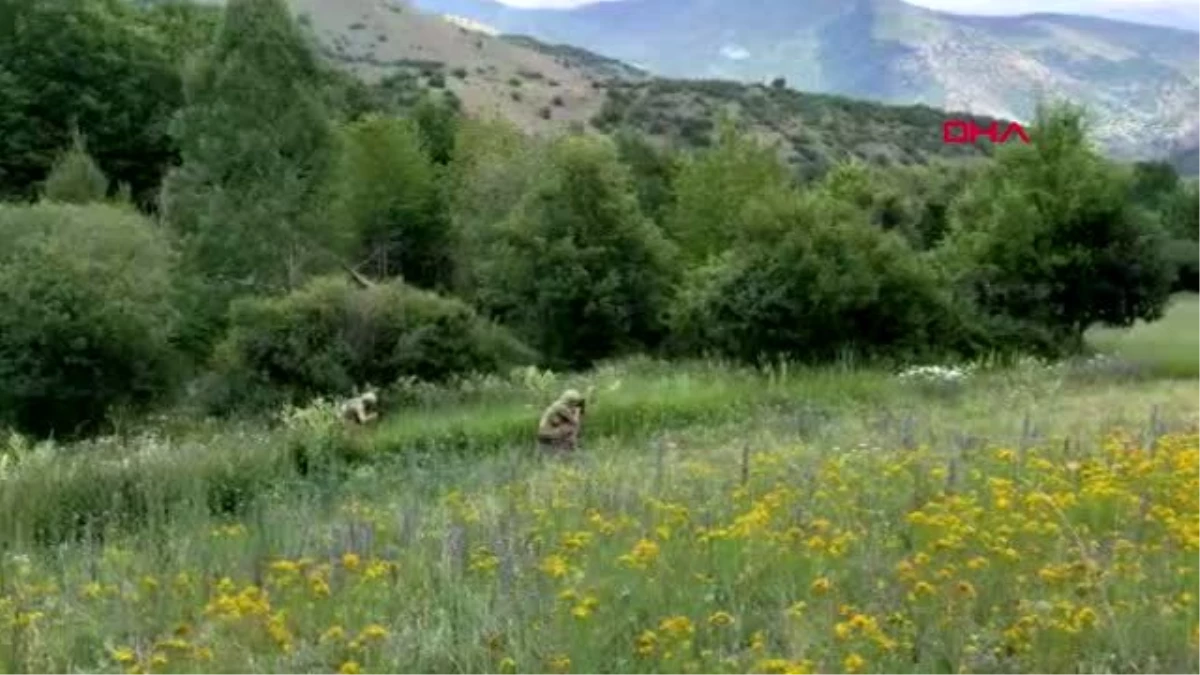 ERZURUM Şenkayalılardan jandarmaya marşlı destek