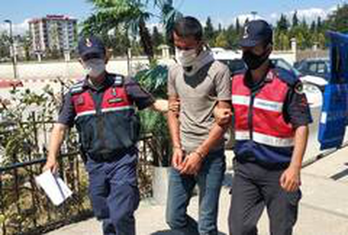 Kavga ettiği kişinin aracını çalıp camını kıran şahıs, serbest bırakıldı