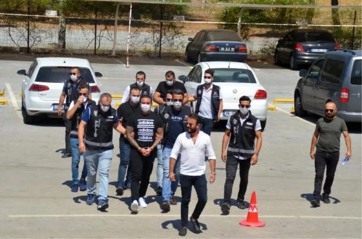 Suç çetesi \'Hells Angels\'ın lideri Arabacı ve 2 şüpheli tutuklandı (2)