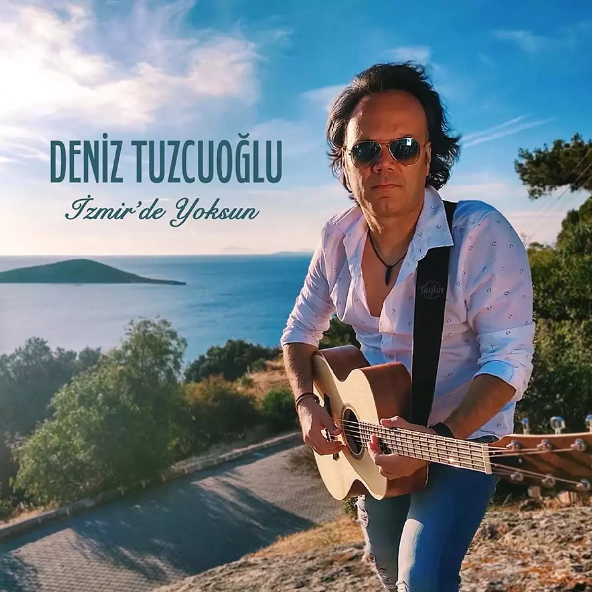 Deniz Tuzcuoğlu\'nun yeni teklisi "İzmir\'de Yoksun" yayınlandı