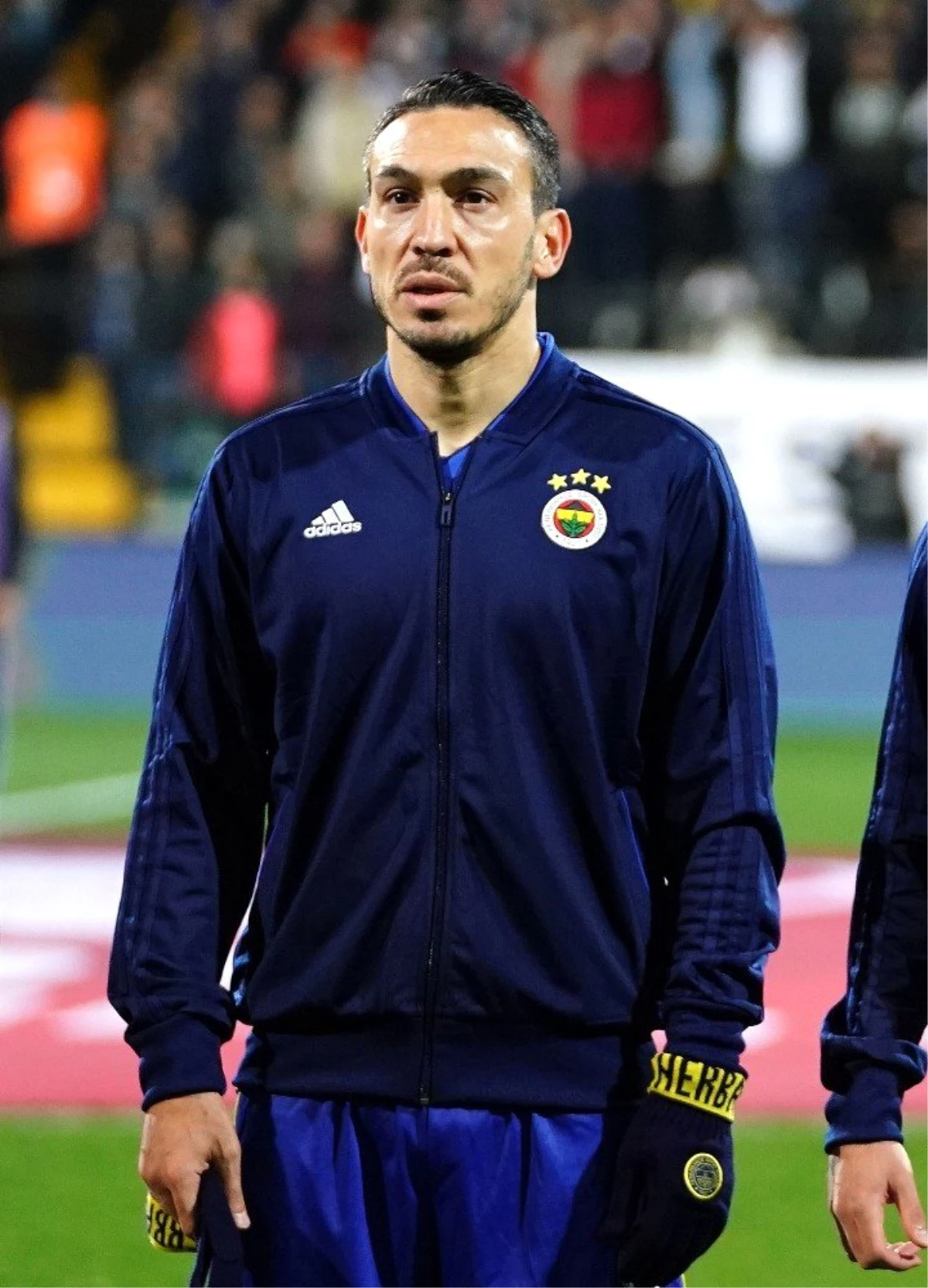 Fenerbahçe\'de Mevlüt Erdinç ameliyat oldu