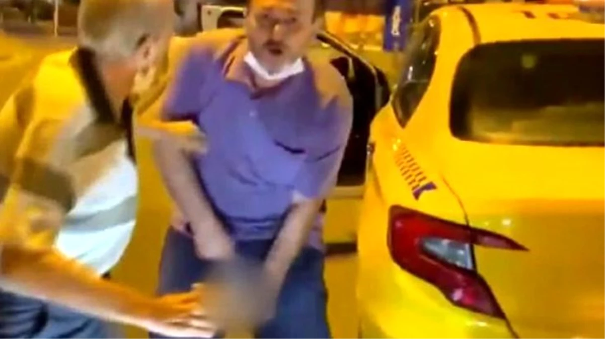İstanbul\'un göbeğinde cinsel organını gösteren suç makinesi taksici serbest bırakıldı