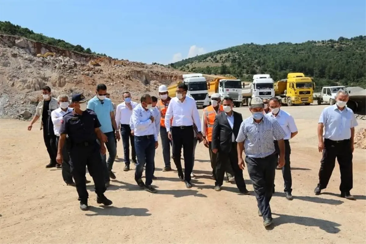 Kalker ocağında incelemelerde bulundu