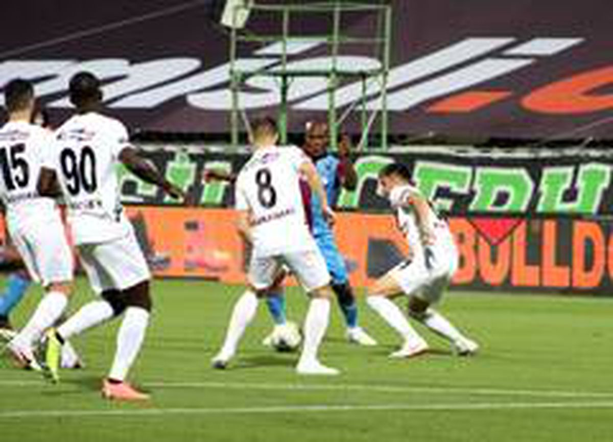 Süper Lig: Denizlispor: 0 Trabzonspor : 1 (Maç devam ediyor)