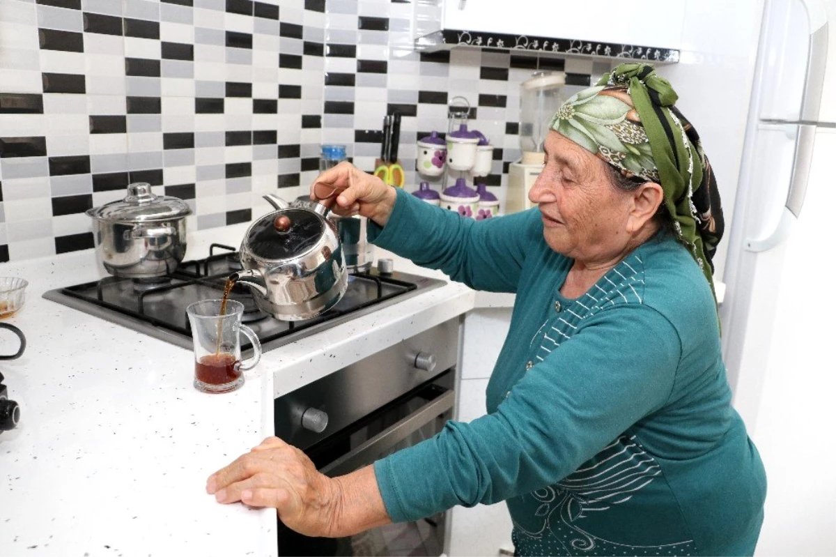 74 yaşındaki kadının ölmeden önceki son isteği evine doğal gaz bağlanması