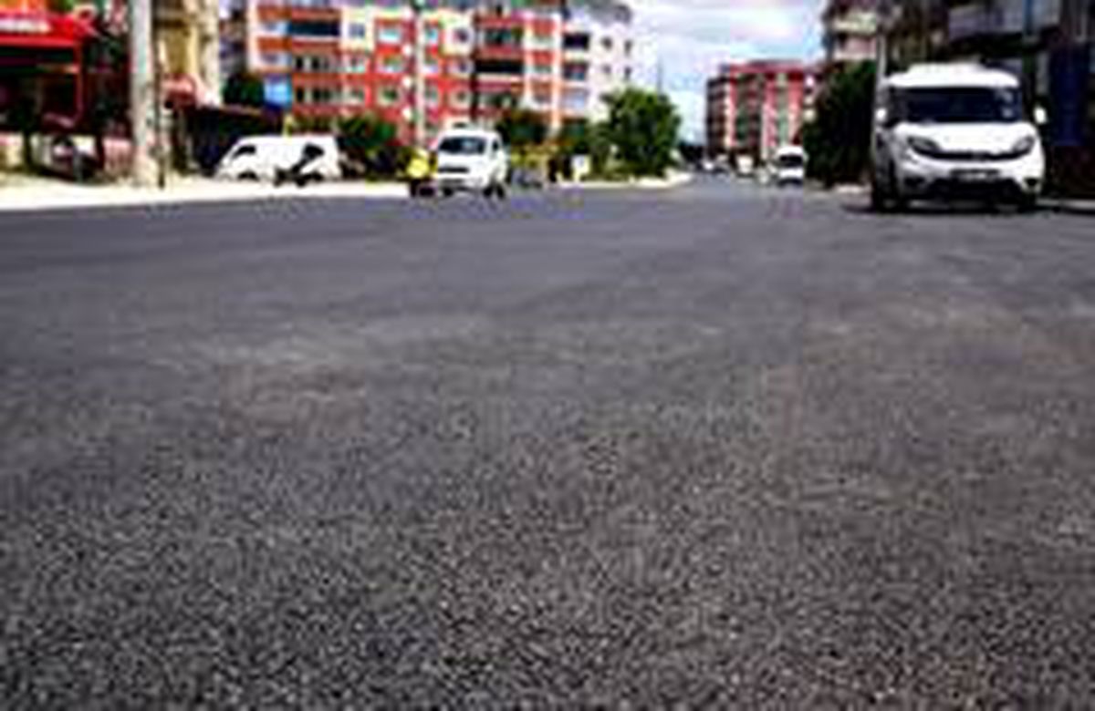 Çorlu Belediyesi asfaltlama çalışmalarını hızlandırdı