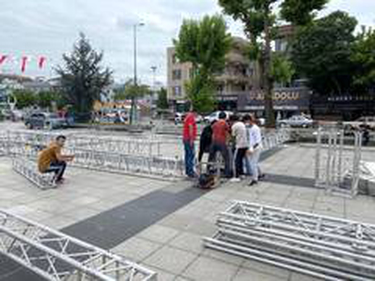 Düzce Anıtpark 15 Temmuz\'a hazırlanıyor