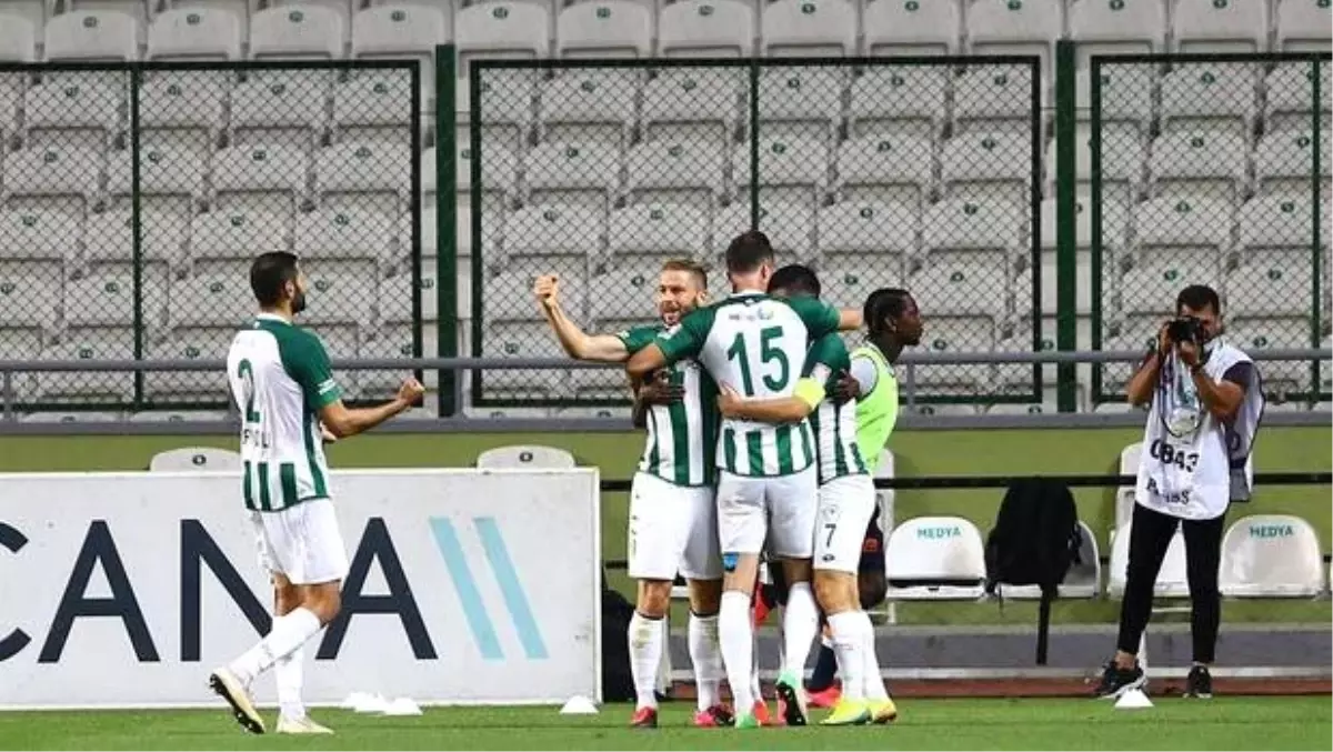 Farouk Miya, Ömer Ali Şahiner ve Uğur Demirok\'tan ortak mesaj: Konyaspor küme düşmeyecek