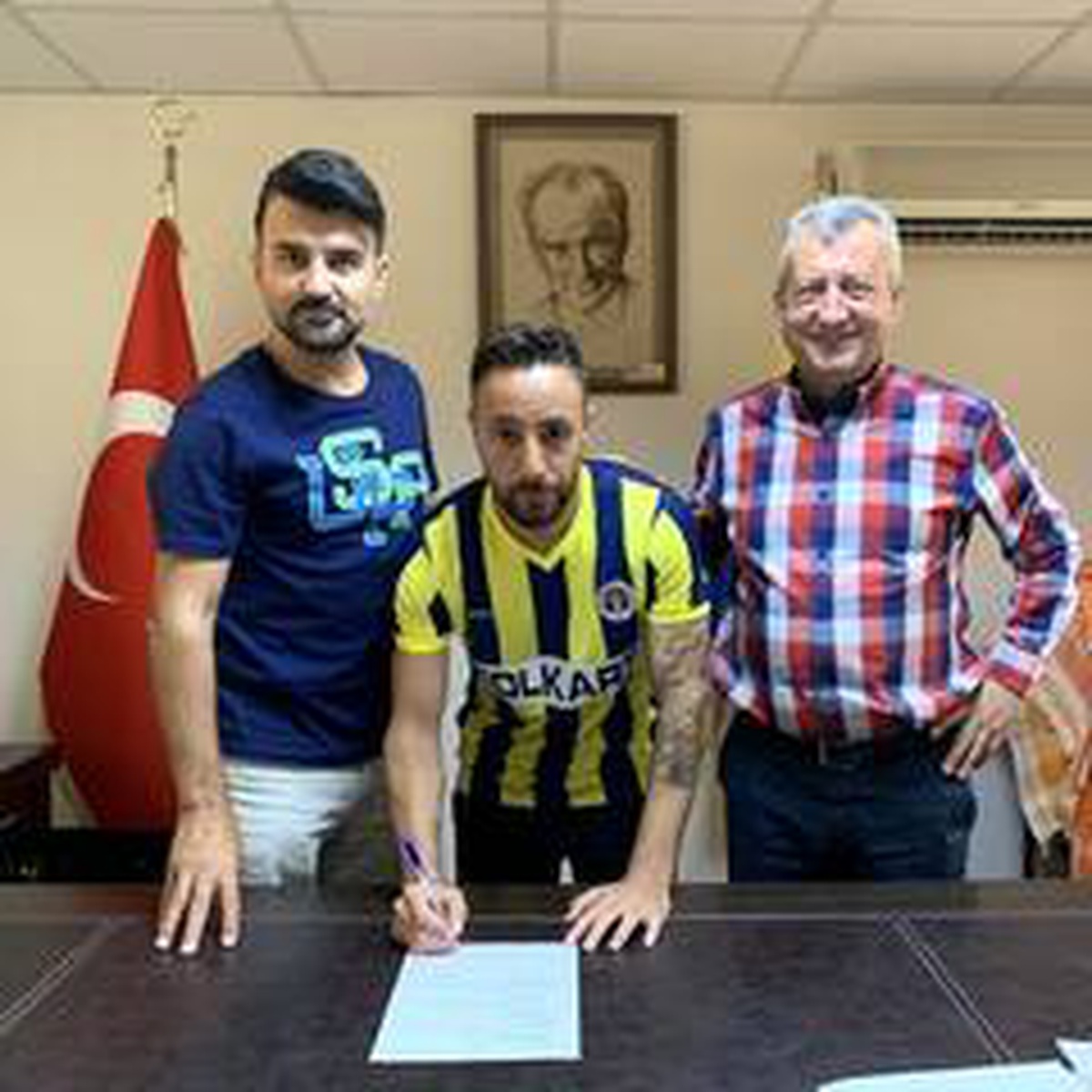 Menemenspor\'da Mehmet Boztepe ayrılığı