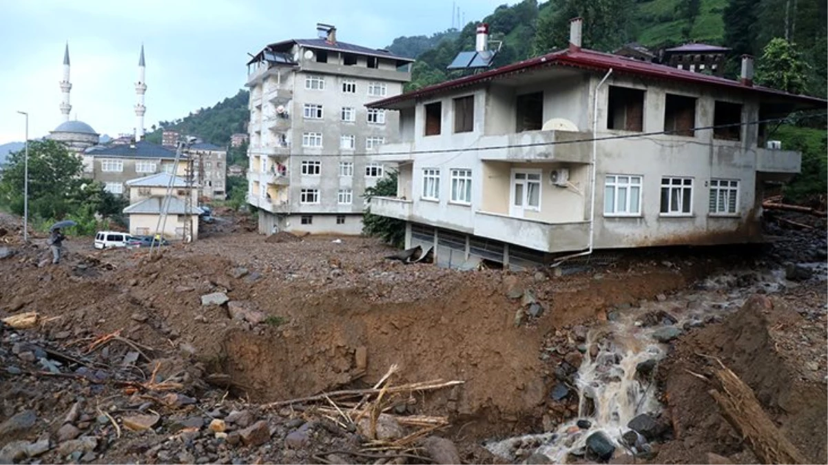 Son dakika: Rize\'deki sel felaketinden üst üste acı haberler: 2 ölü