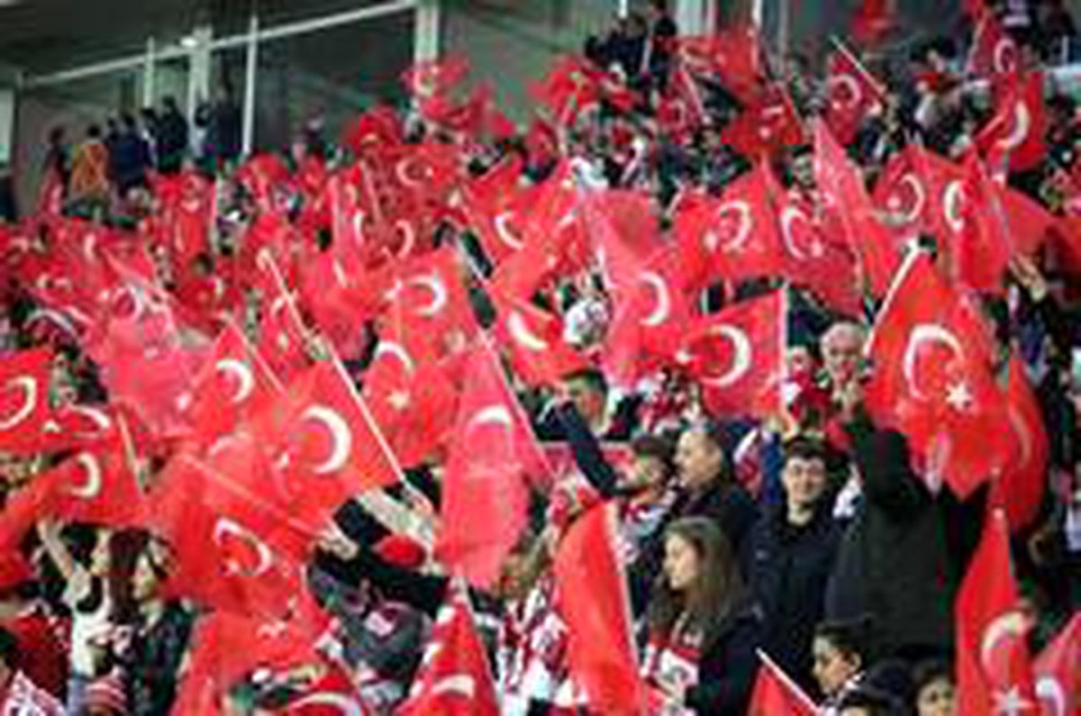 Sporseverlere göze maçlar seyircili olmalı