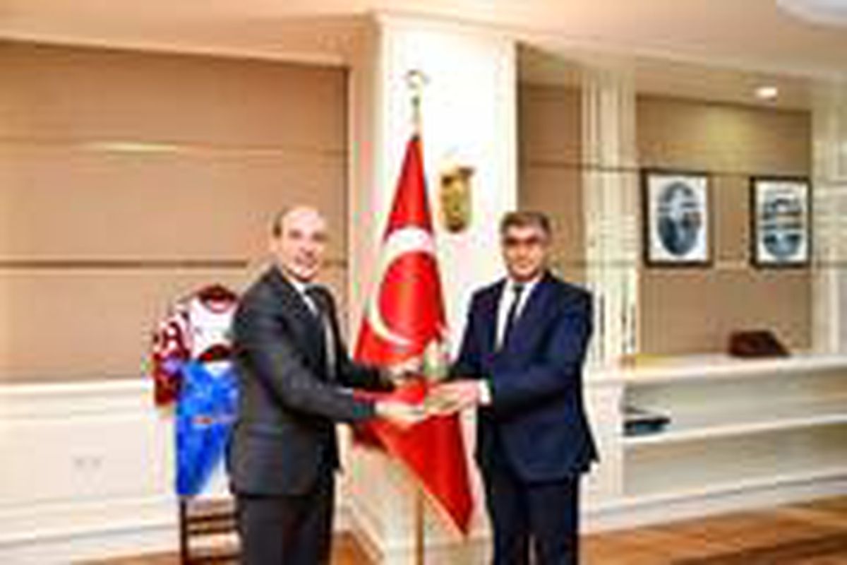 Vali Gürel\'e ziyaret