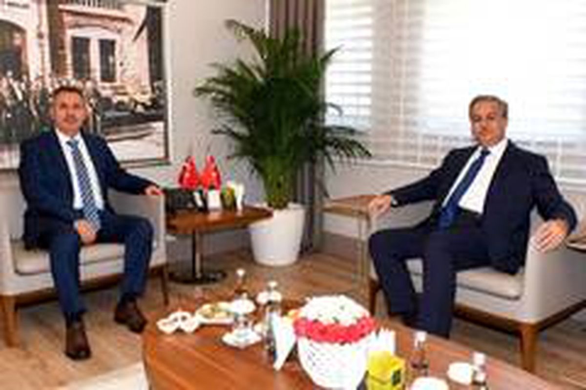 Vali Su\'dan, Adana Valisi Süleyman Elban\'a \'hayırlı olsun\' ziyareti