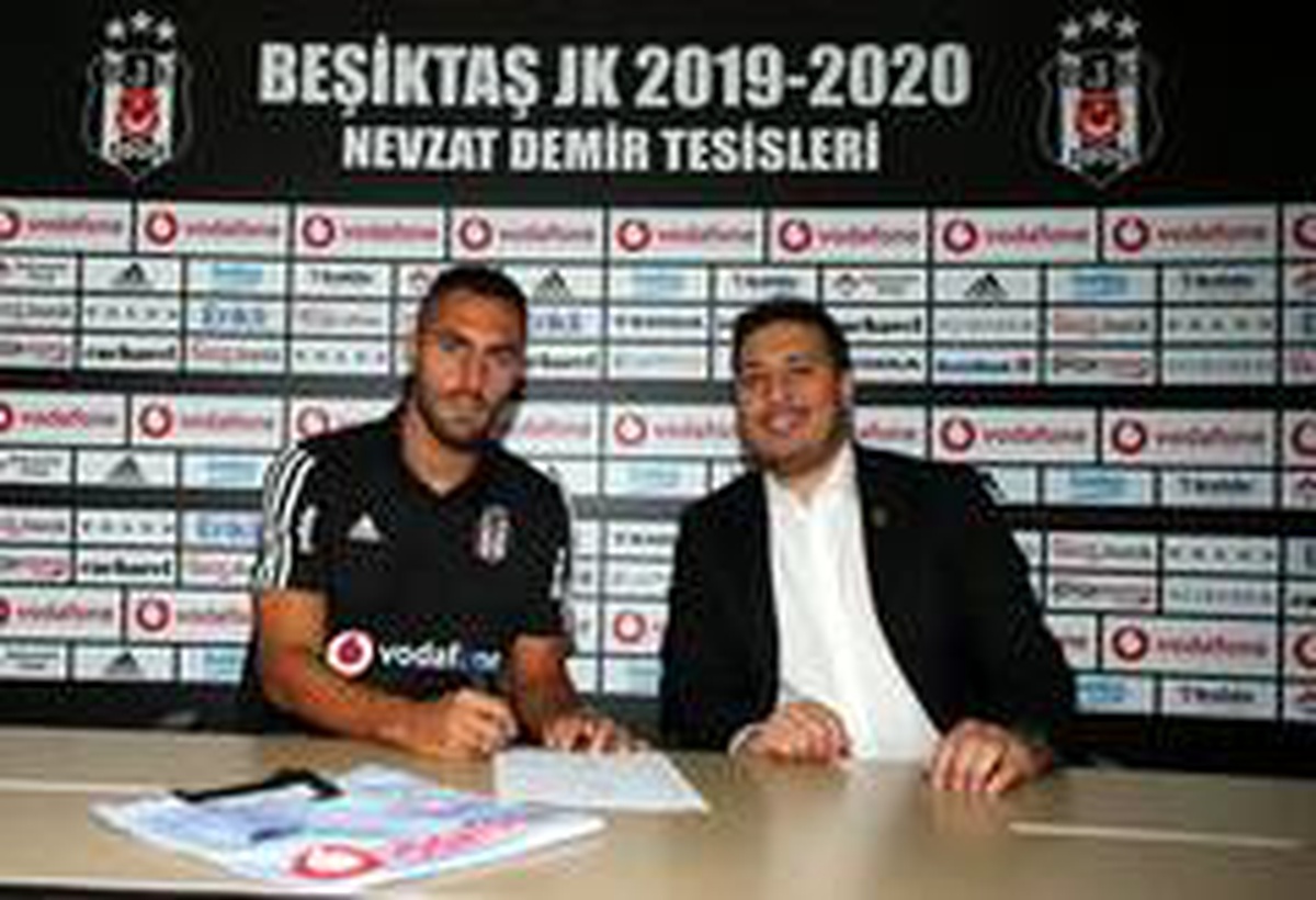 Beşiktaş\'tan Victor Ruiz açıklaması