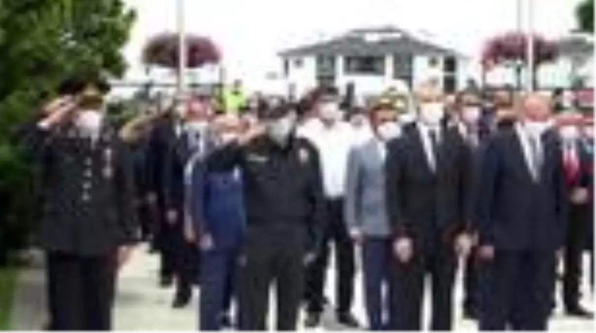 Düzce\'de şehitler dualarla anıldı