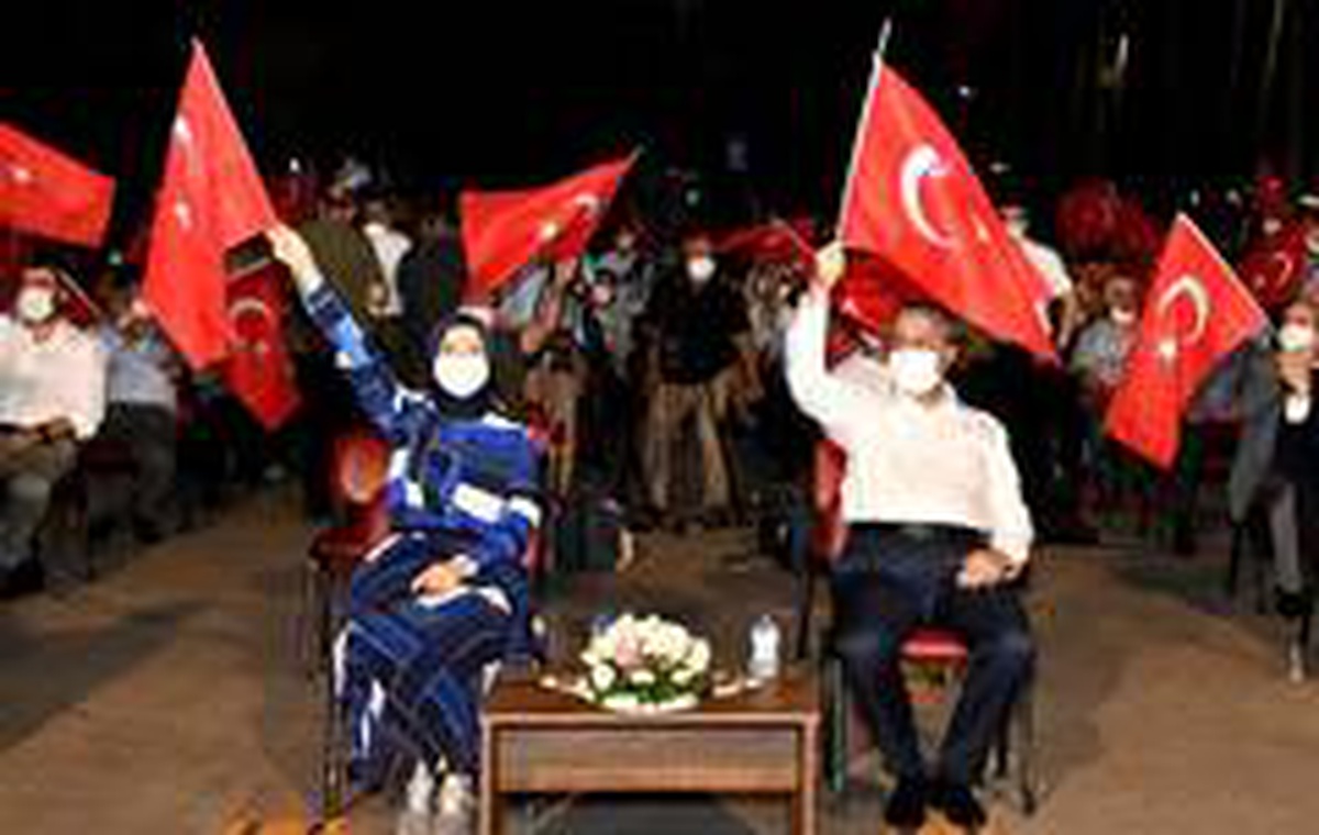\'15 Temmuz Demokrasi Nöbeti\' Vali Su\'nun katılımıyla gerçekleştirildi