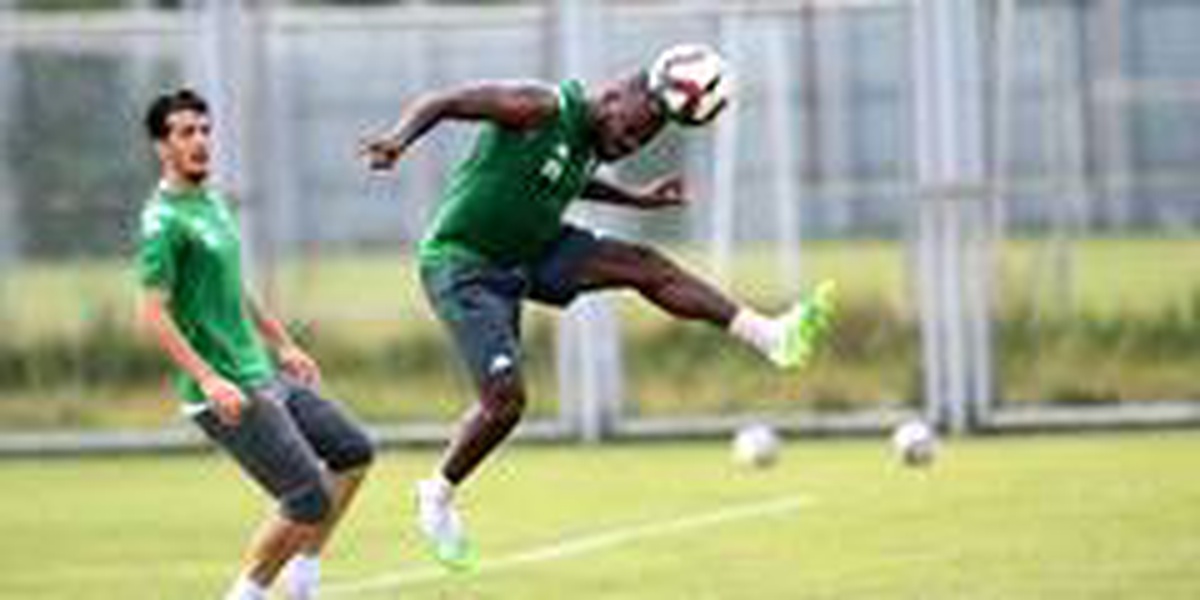 Bursaspor hazırlıklarını sürdürüyor