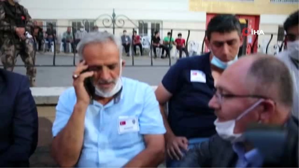 Cumhurbaşkanı Erdoğan Şehit babasıyla cep telefonunda görüştü