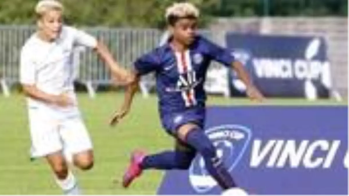 Galatasaraylı Lemina\'nın kardeşi Noah Lemina, Paris Saint-Germain\'in teklifini kabul etti