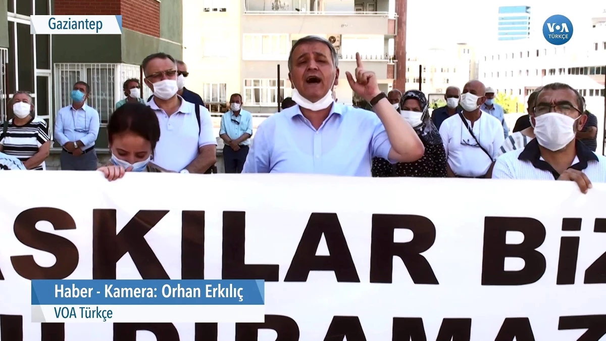 "HDP\'ye Operasyonların Nedeni AKP\'nin Siyaseten Sıkışmışlığıdır"